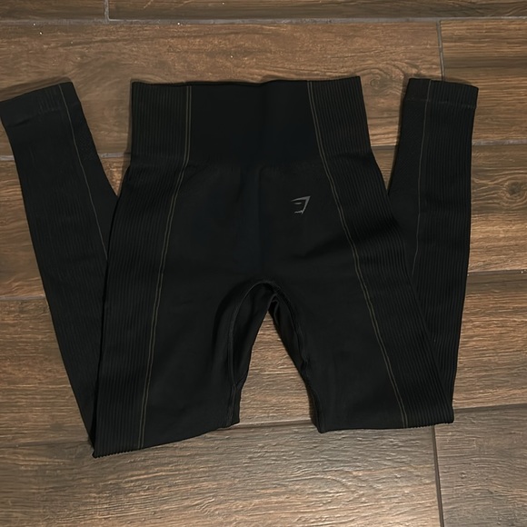 Gymshark leggings - Picture 2 of 5